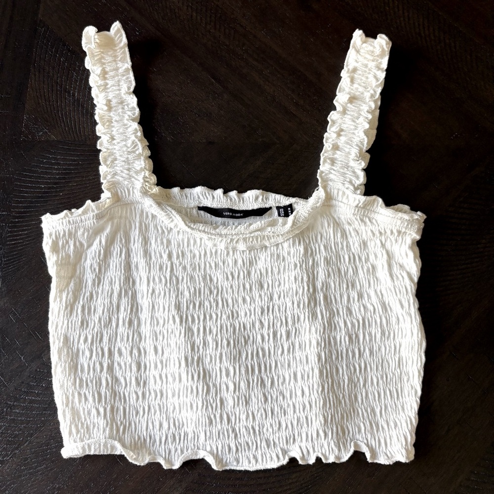 Vero Moda White Ruffled Smocked Halter Top Women's Size M Crop Stretch Halter